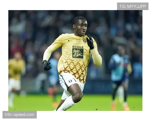 英超转会窗口开启,黑马球队引援动作频频引关注 英超转会窗口开启,黑马球队引援动作频频引关注