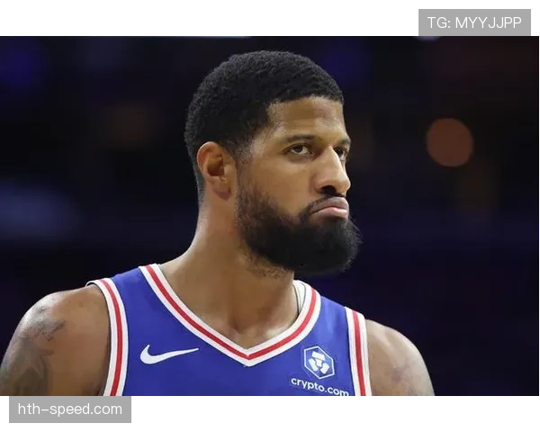 保罗·乔治家的冰箱里塞满了蛋白粉，连瓶冰啤酒都找不到